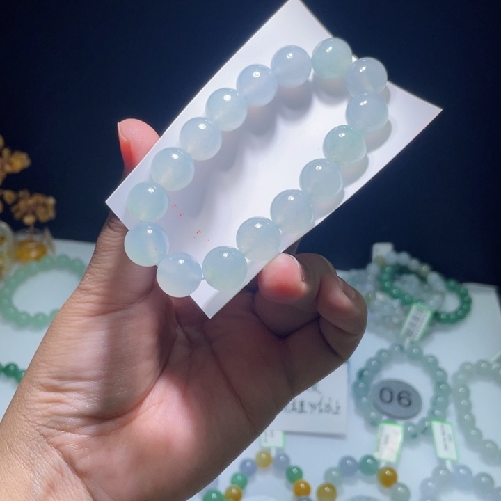 未镶嵌定制翡翠翡翠卡12+