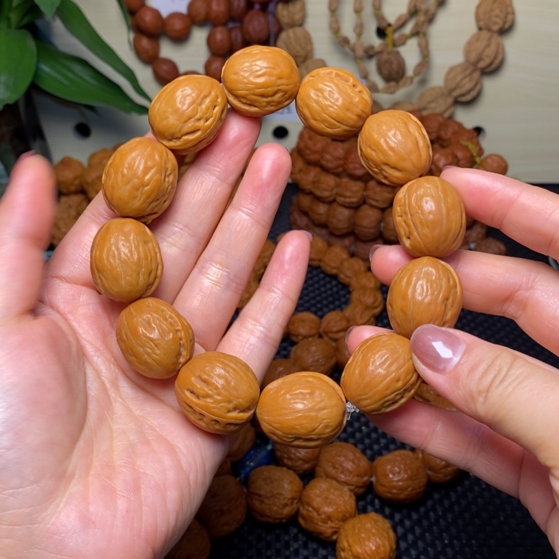 文玩核桃手串21一道筋富甲