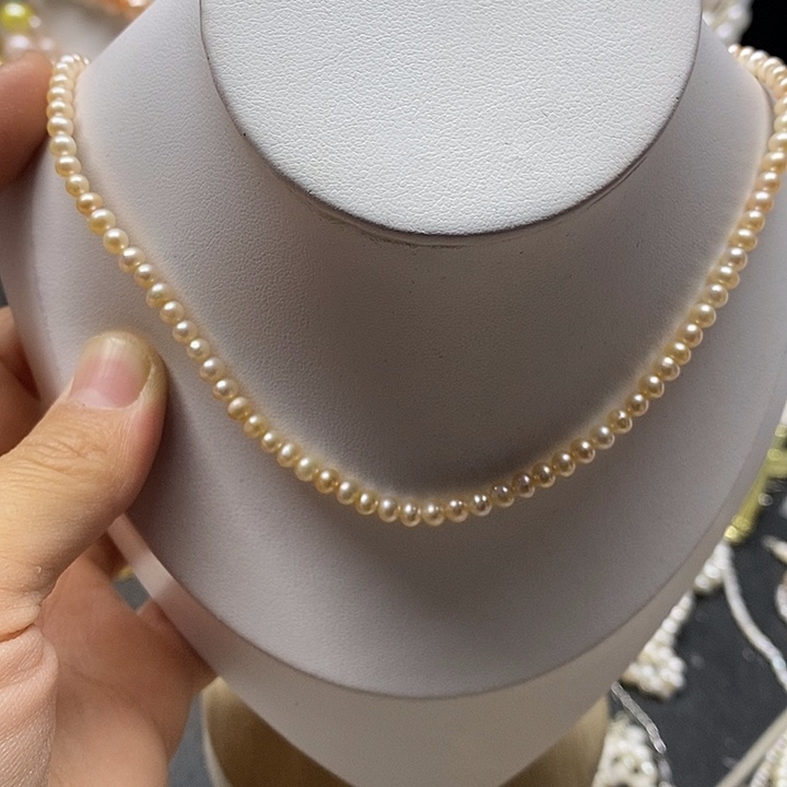 未镶嵌淡水珍珠颈饰