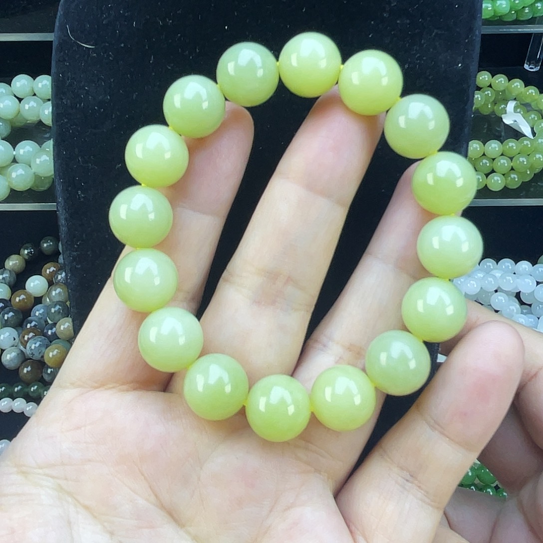 沙***鹰和田玉未镶嵌手链