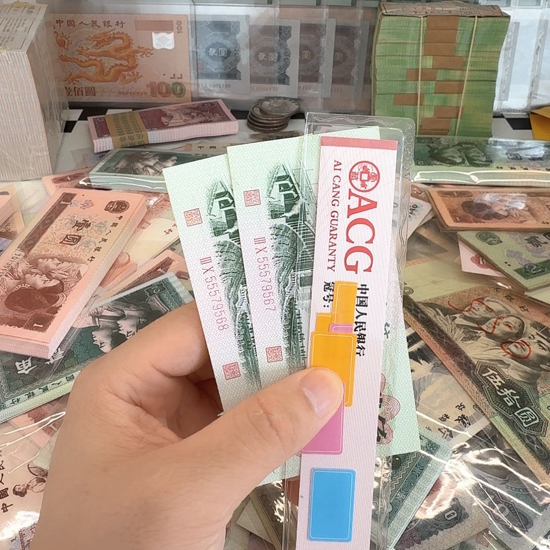 大桥555开头豹子两张连号九品