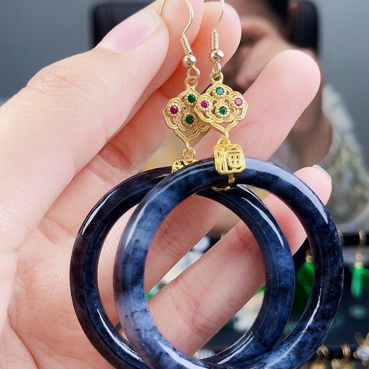 翡翠耳饰未镶嵌饰品