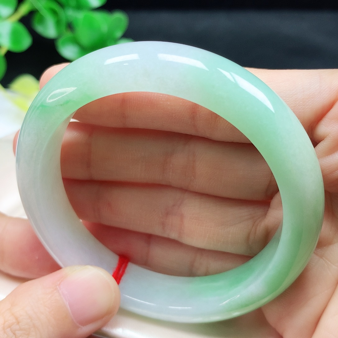 未镶嵌手镯翡翠54圈口苹果绿半山水602