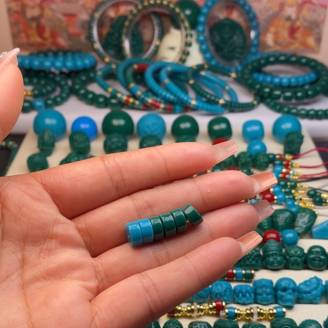 颈饰琉璃木**堂卡8药片蓝色一对绿色4颗