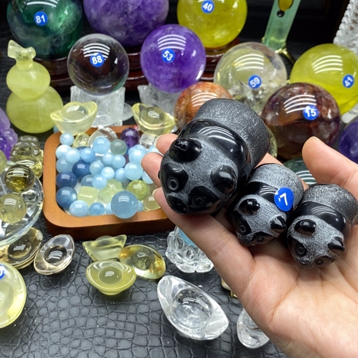 亲***我石材天然水晶摆件