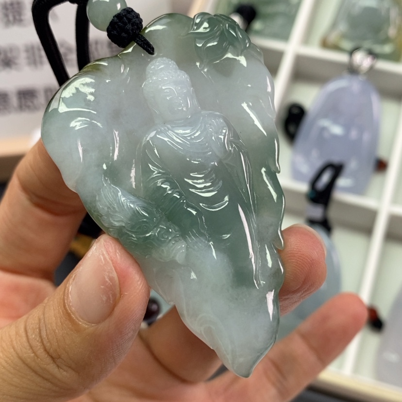 【闪购商品】翡翠颈饰未镶嵌翡翠