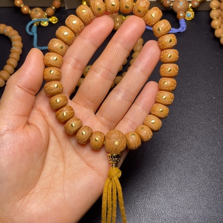 手串凤眼菩提13左右凤眼菩提手持