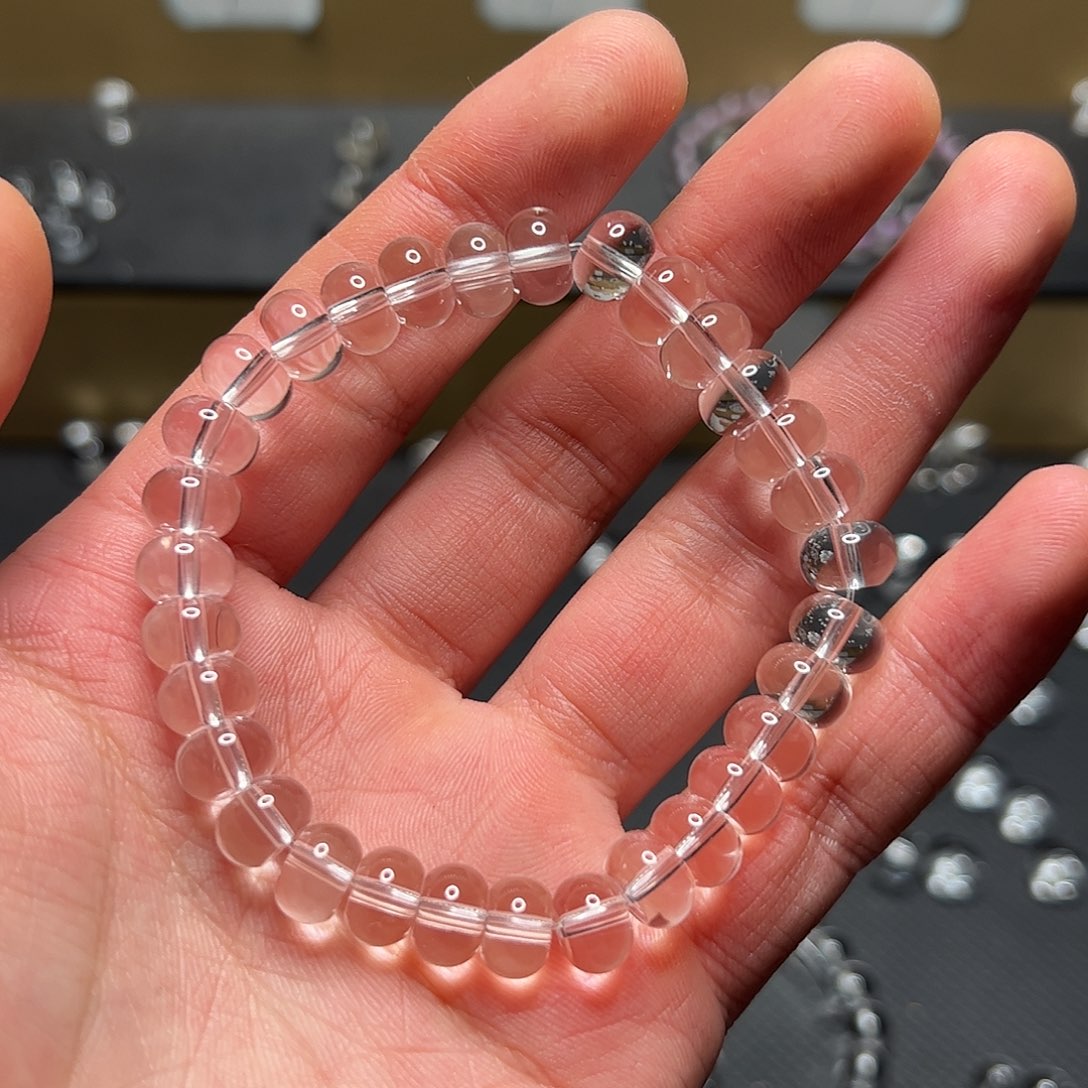 水晶手链未镶嵌狗*贵白水晶8mm算盘珠双A手链