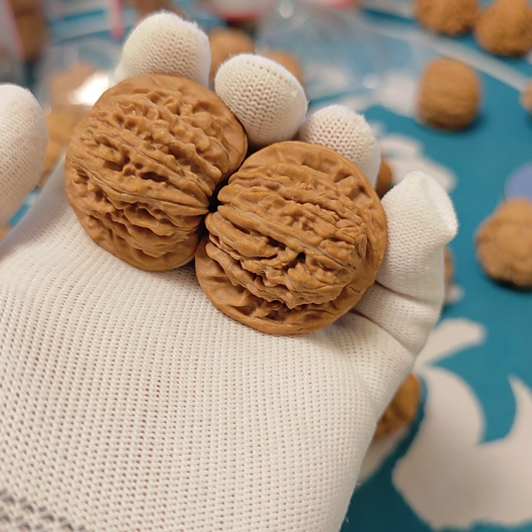 p****m文玩核桃四座楼狮子头