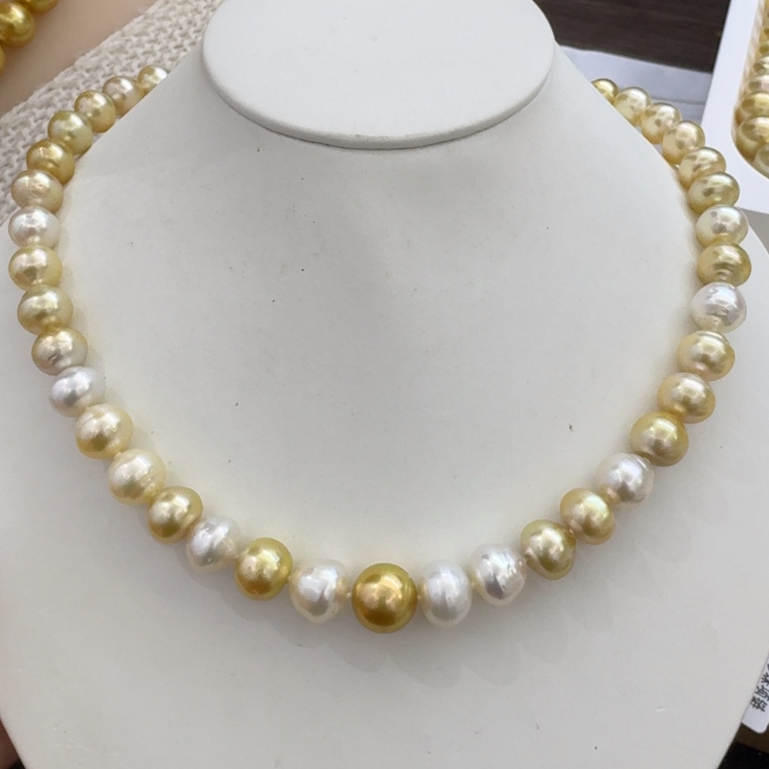未镶嵌海水珍珠颈饰