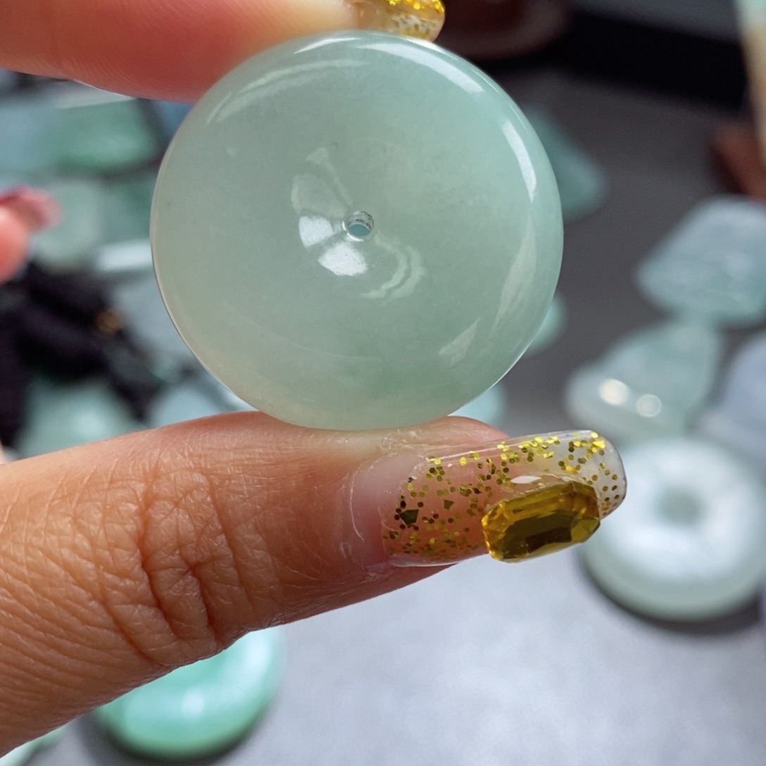 定制翡翠未镶嵌天然翡翠