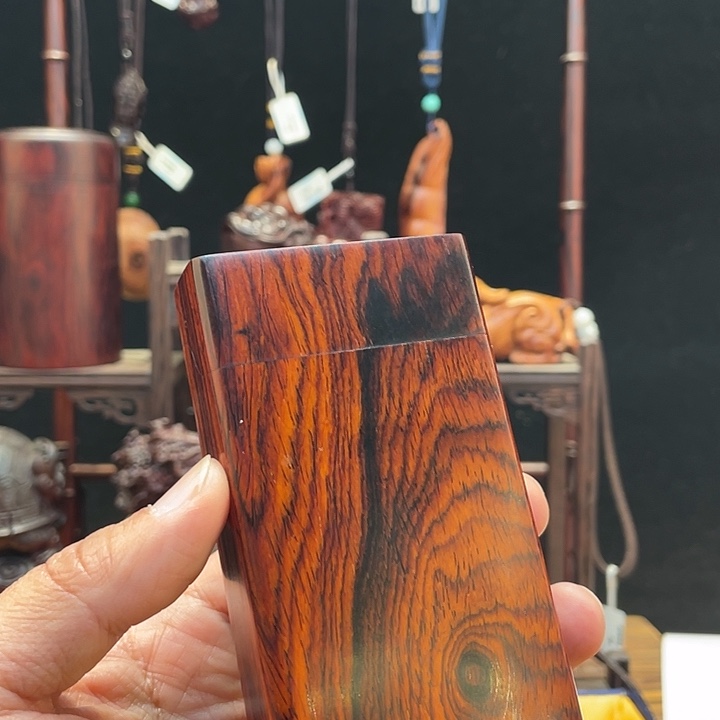 微凹黄檀（南美大红酸枝）松*烟盒