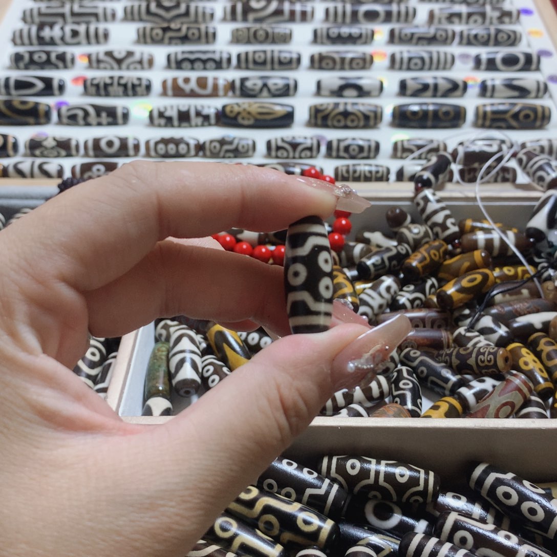 未镶嵌颈饰玛瑙/玉髓