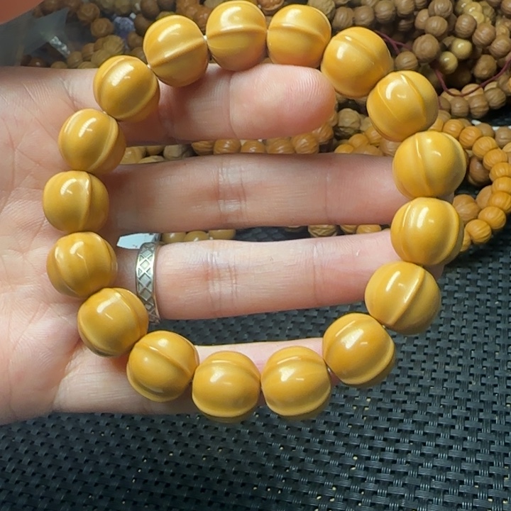 手串猴头核桃鲨鱼背