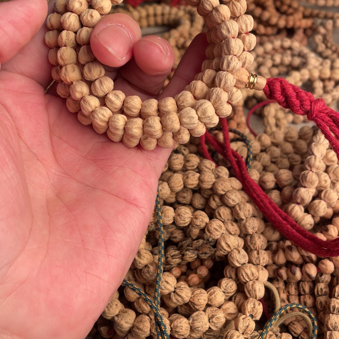 浪***W柏香籽/百香籽吊坠热振柏香籽专拍链接