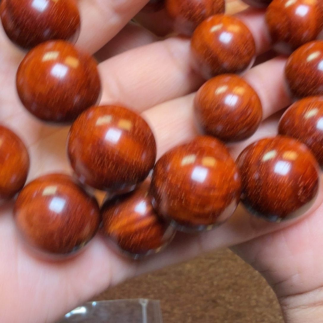 中***W檀香紫檀（小叶紫檀）手串加工费
