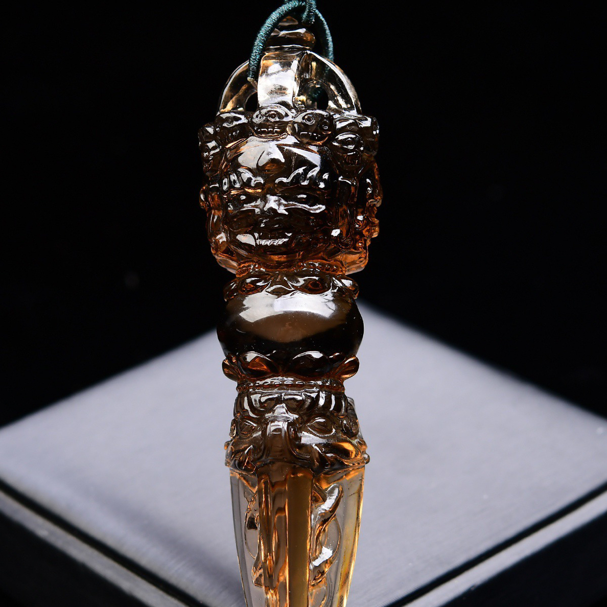 天然巴西茶水晶法器金刚杵男女款手把件车挂，规格:117*30*30mm