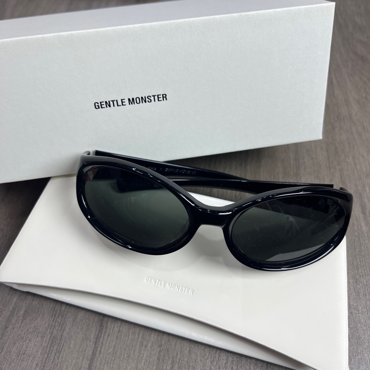 (PM)Gentle Monster 2024年GM104墨镜马吉拉系列 全新 864389