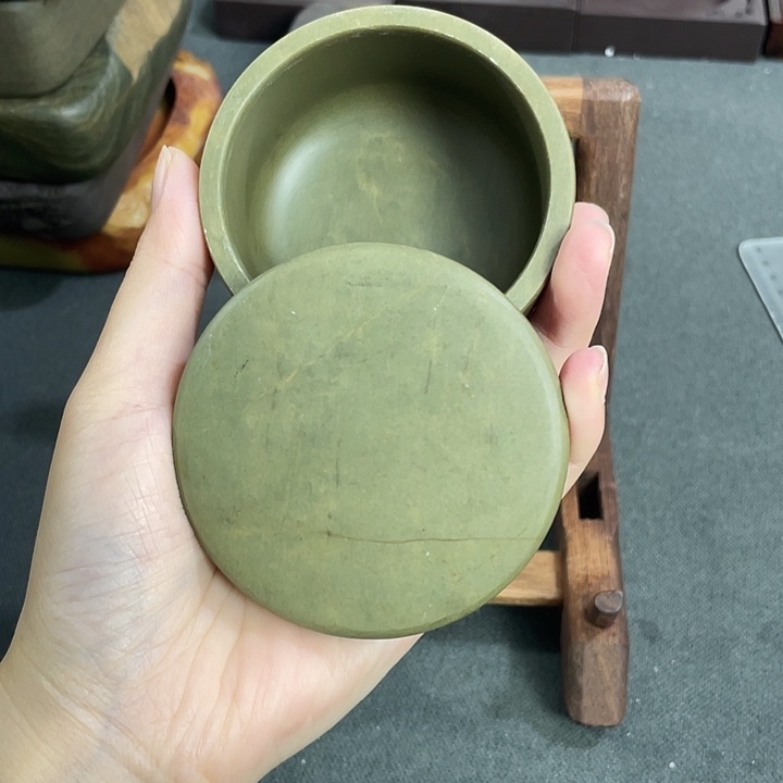 广东肇庆原石端砚