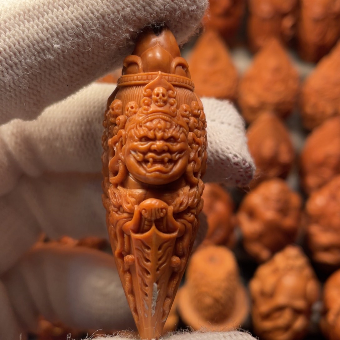 橄榄核吊坠降魔杵