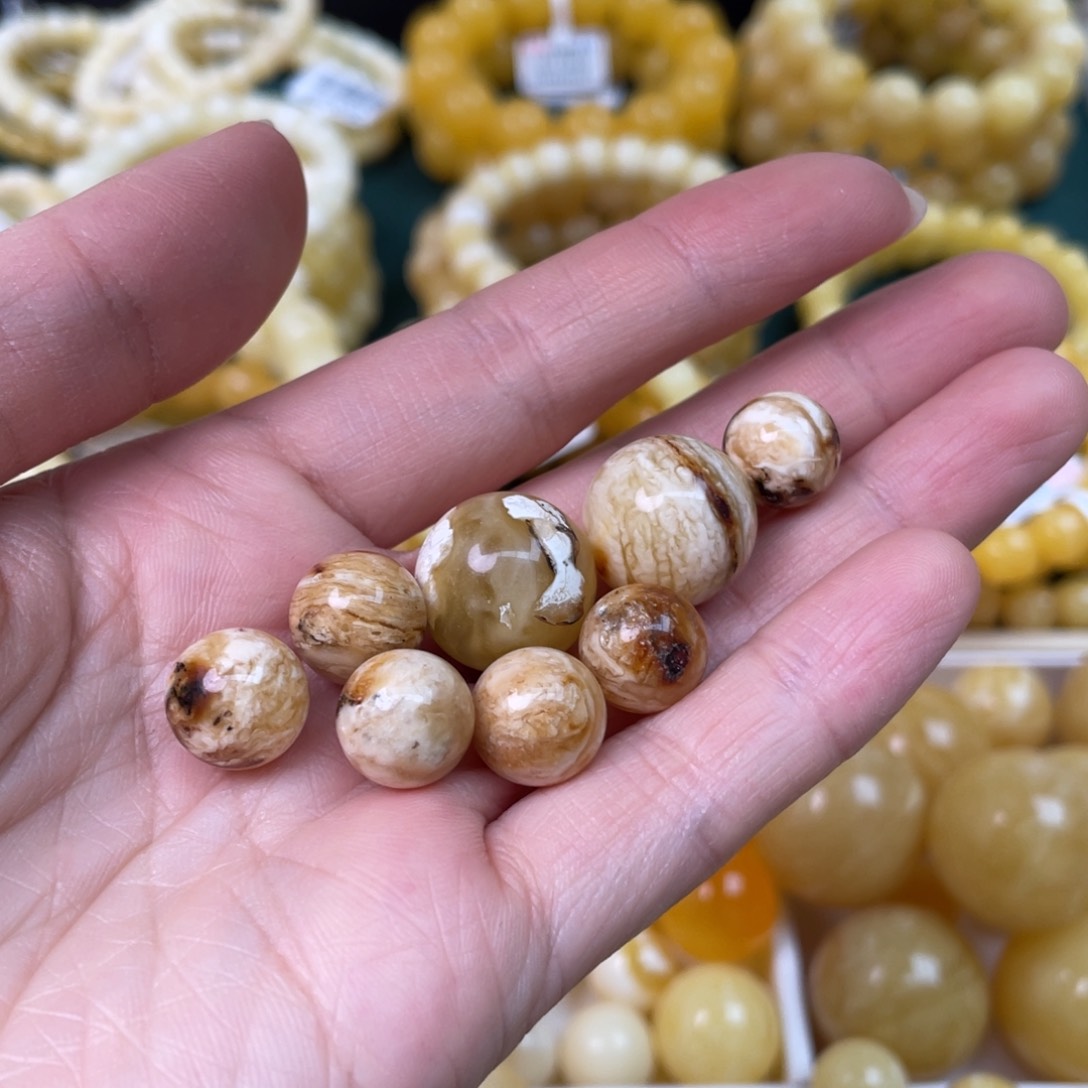 蜜蜡珠宝奇石未镶嵌染****作