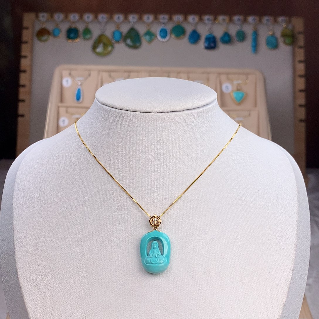 绿松石颈饰18K金镶嵌