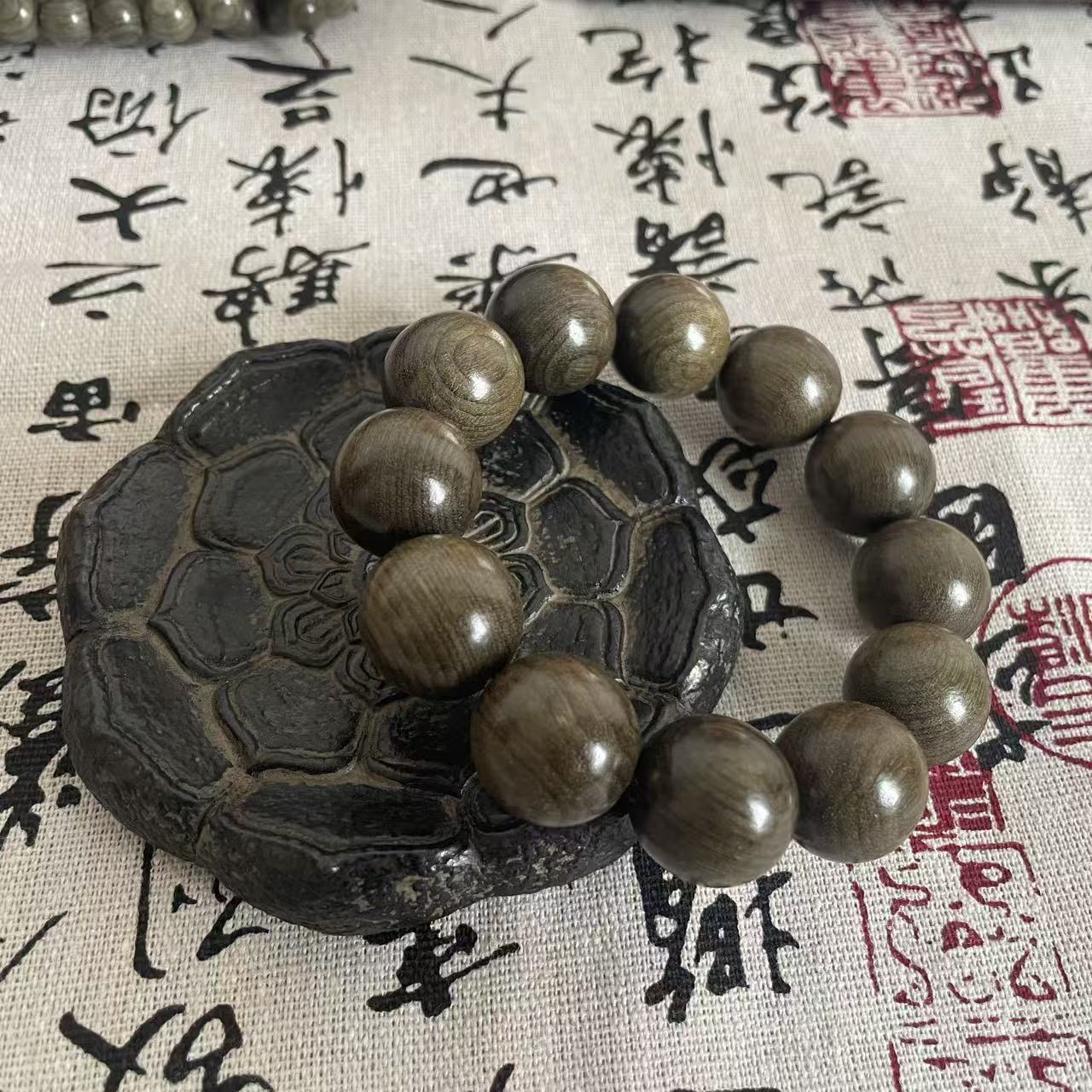 阴沉木2.0雅安阴沉绿料，果香味浓郁，无漆无蜡无胶