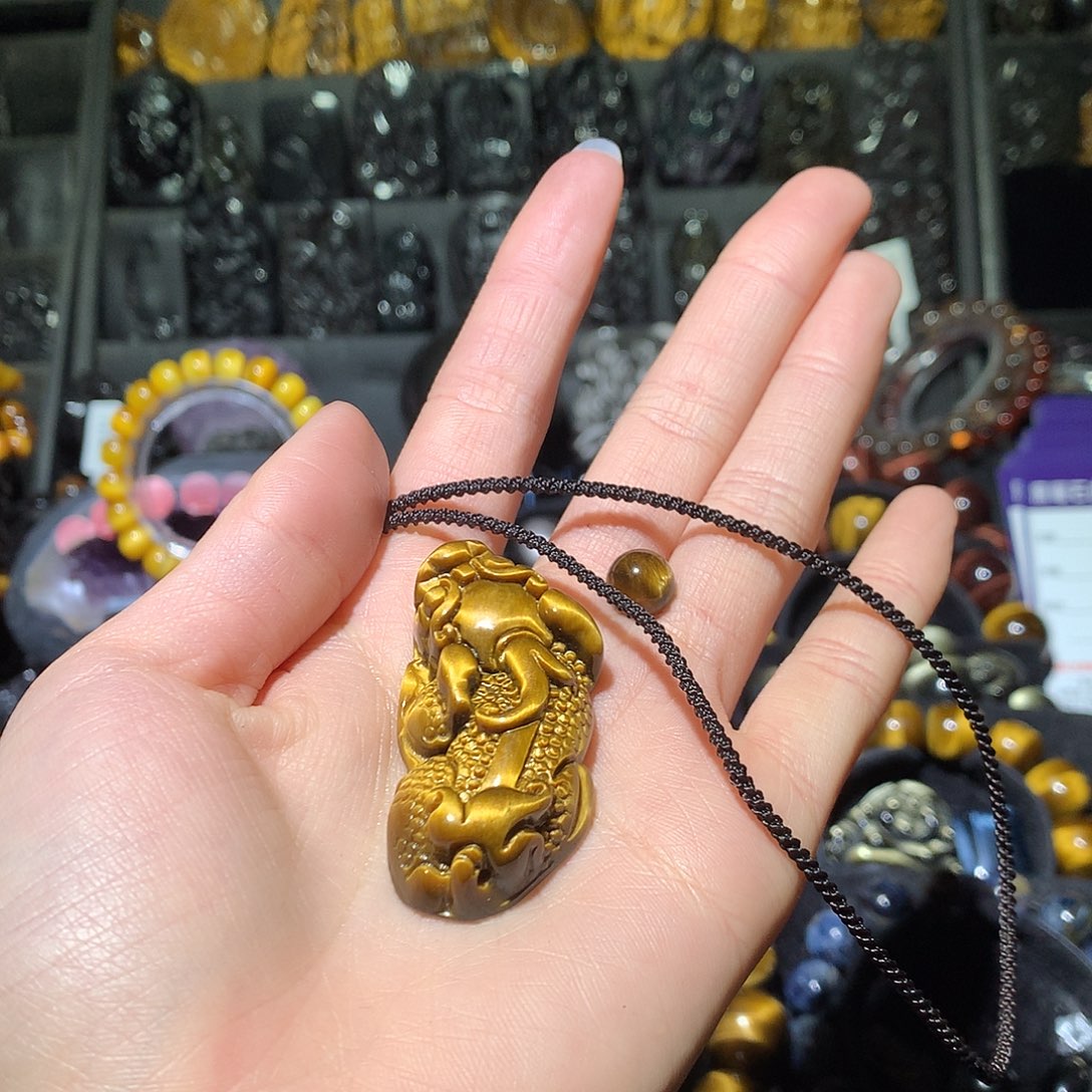 木变石吊坠(赠链)未镶嵌风*子