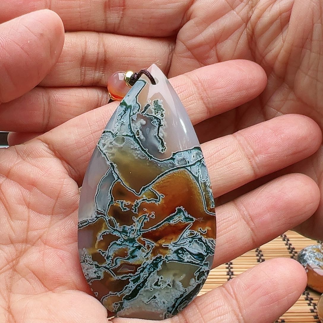 玛瑙/玉髓未镶嵌珠宝半成品