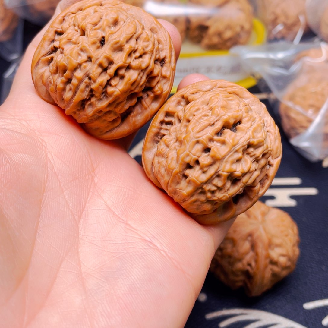 吊坠文玩核桃盖****?莲花虎头