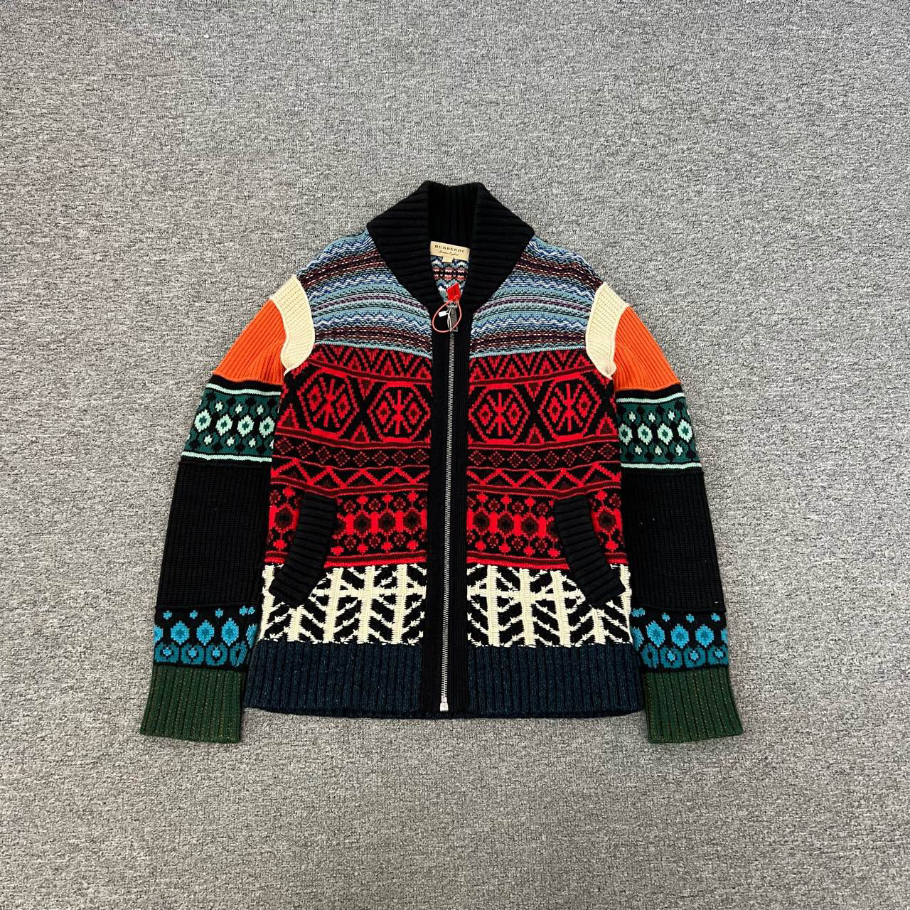 99新 BURBERRY/博柏利 费尔岛拉链开衫 s码