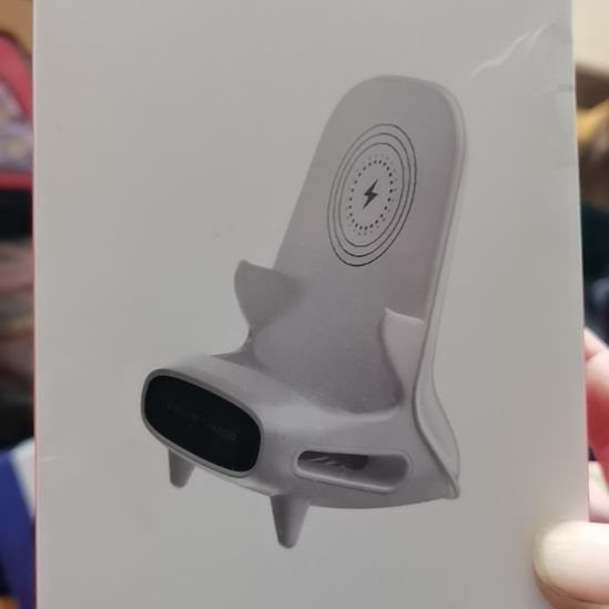 立体款手机无线充电器带磁吸头