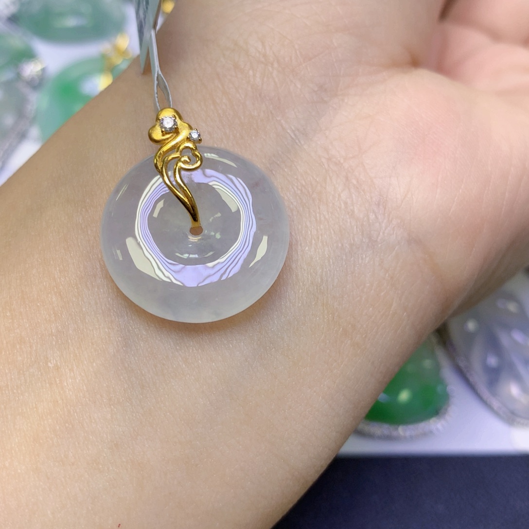 翡翠18K金镶嵌颈饰天然缅甸翡翠a货百元以上9元证书费自理