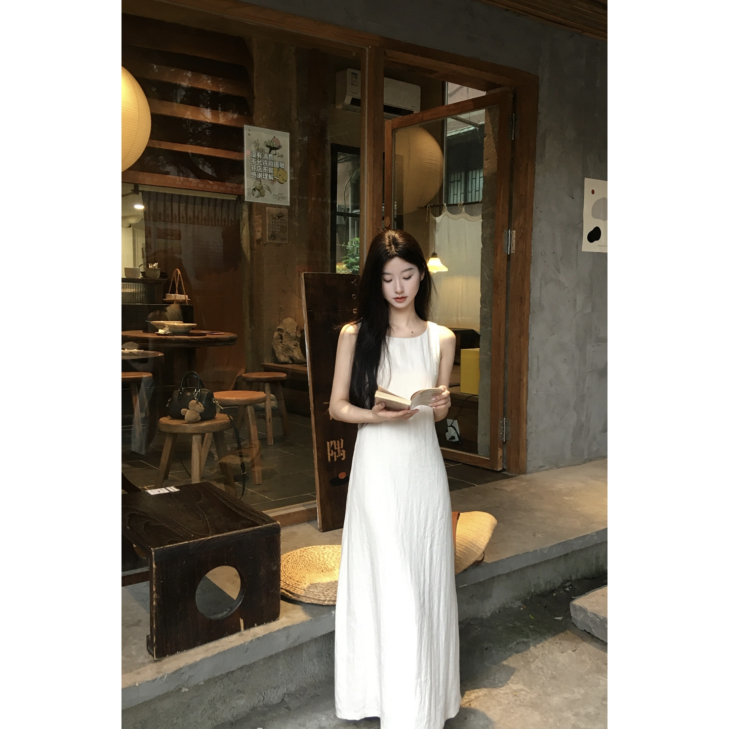 W51【淡人美学】夏季新款气质温柔挂脖纯色优雅背心长裙连衣裙