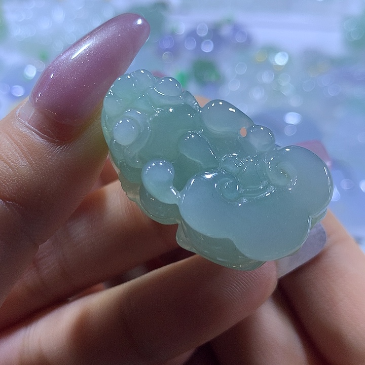 翡翠未镶嵌颈饰天然翡翠A货吊坠