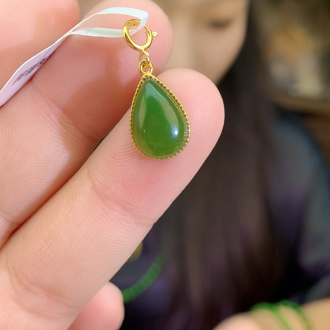 吊坠(不含链)银S925镶嵌和田玉（碧玉）吊坠