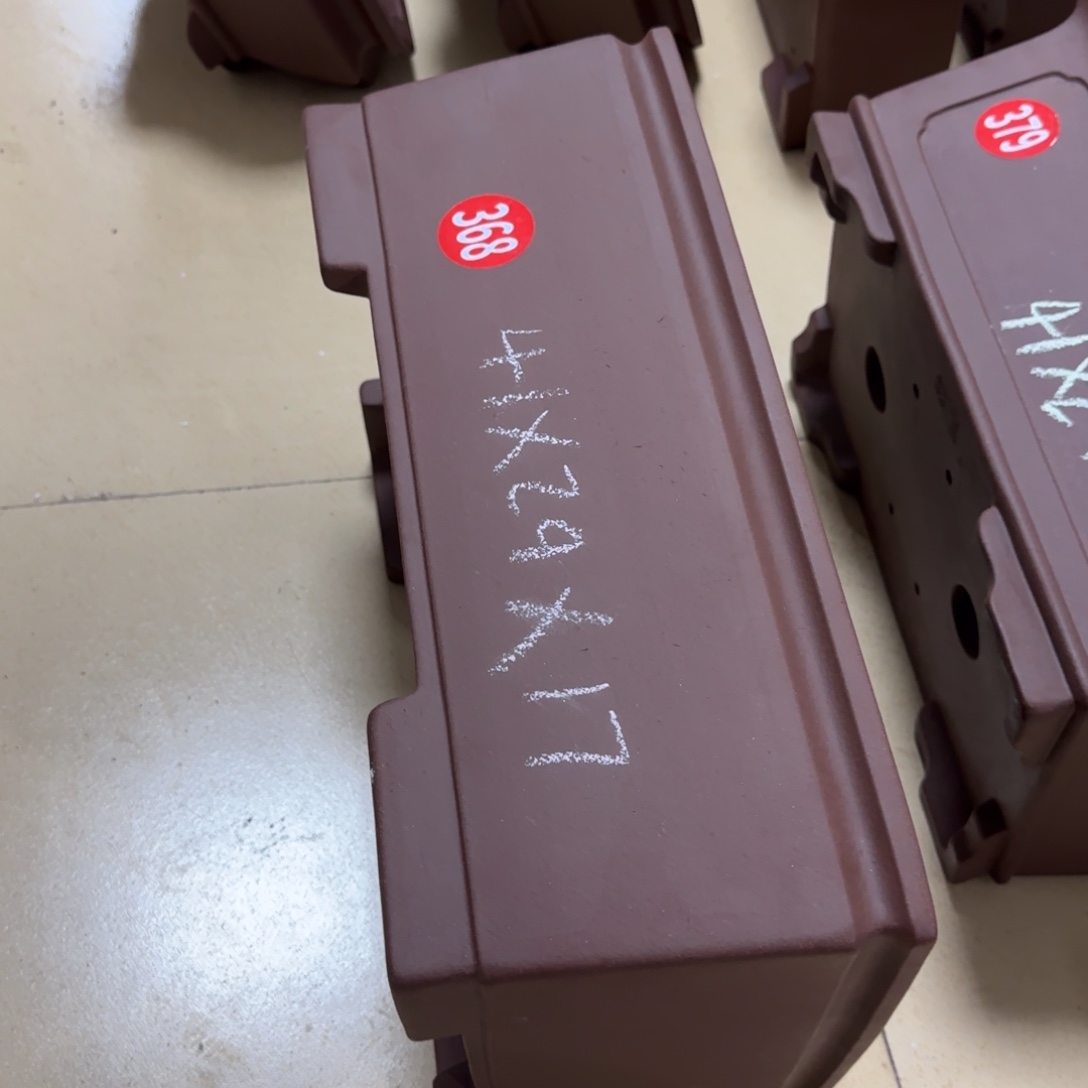 紫砂花盆我呜呜呜呜呜