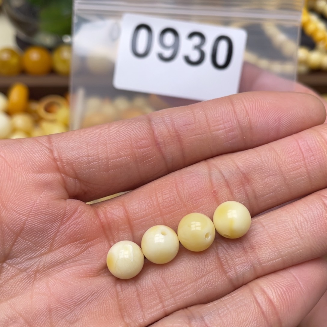 蜜蜡珠宝奇石未镶嵌杰***?一个粉点的8.4