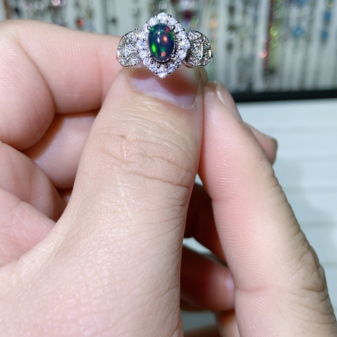 绿水晶戒指银S925镶嵌