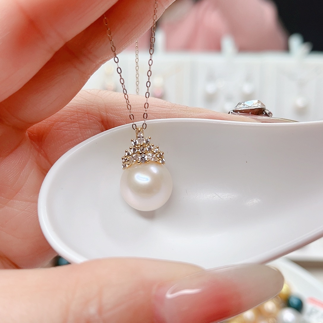 淡水珍珠吊坠(赠链)合金