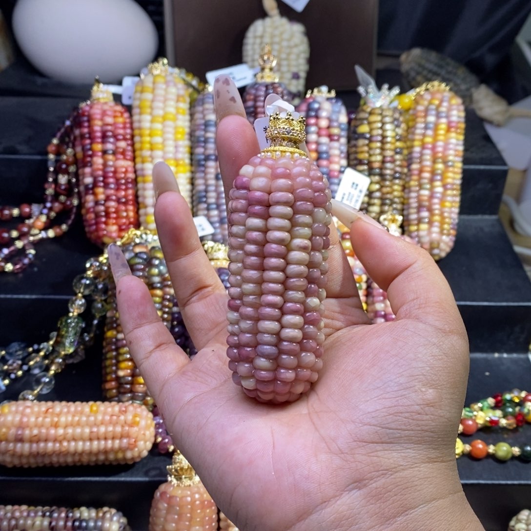 玉小**豆文玩玉米高货满粉精工