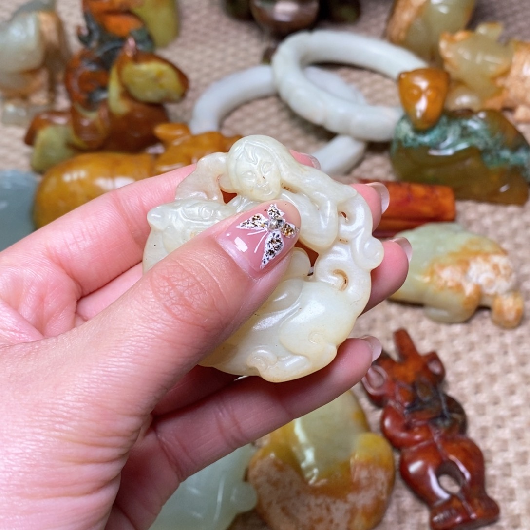 白玉菩提吊坠白玉菩提白玉菩提摆件