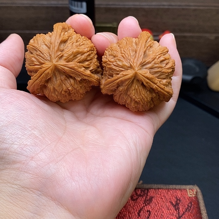 z***d把件文玩核桃白奔