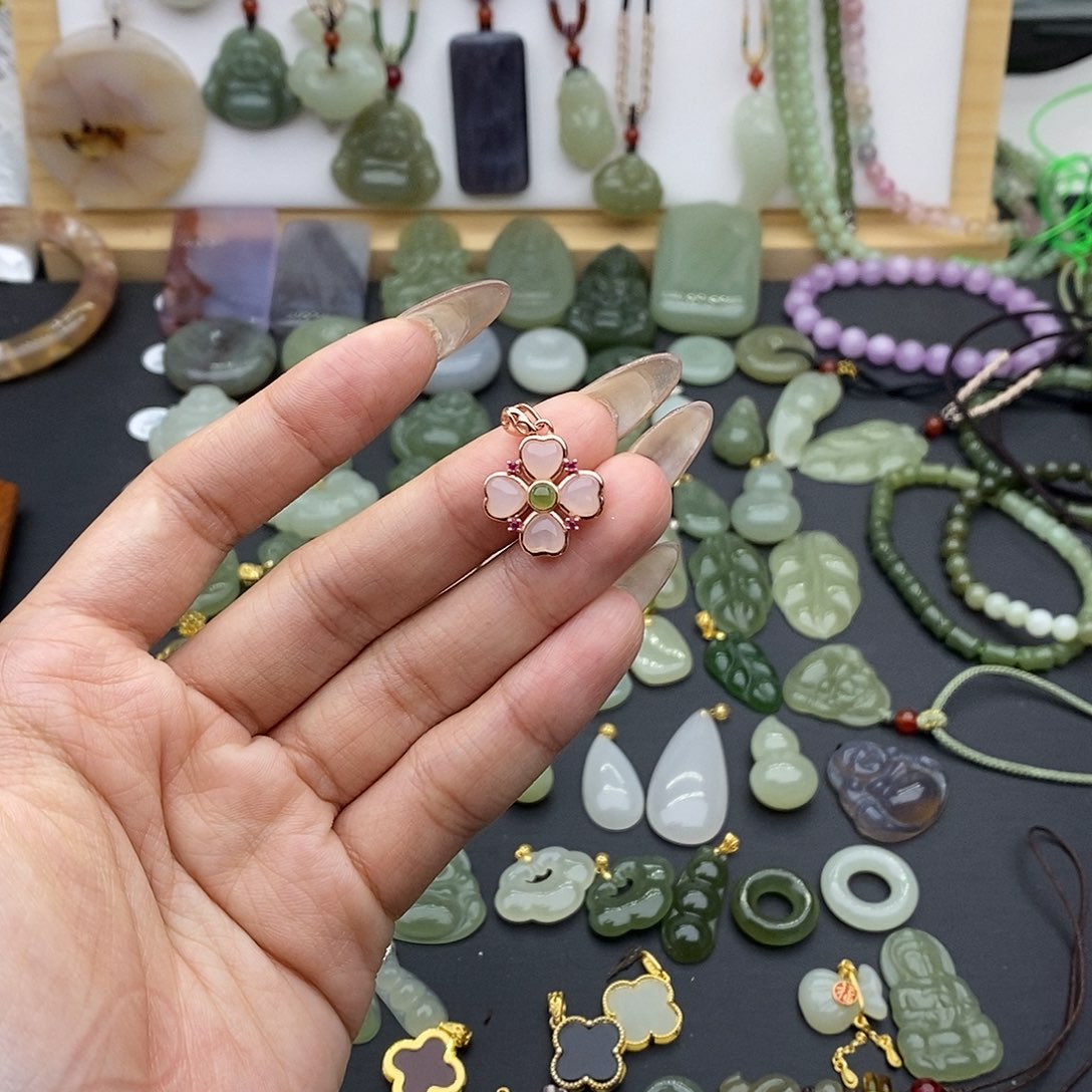 和田玉吊坠(不含链)银S925镶嵌