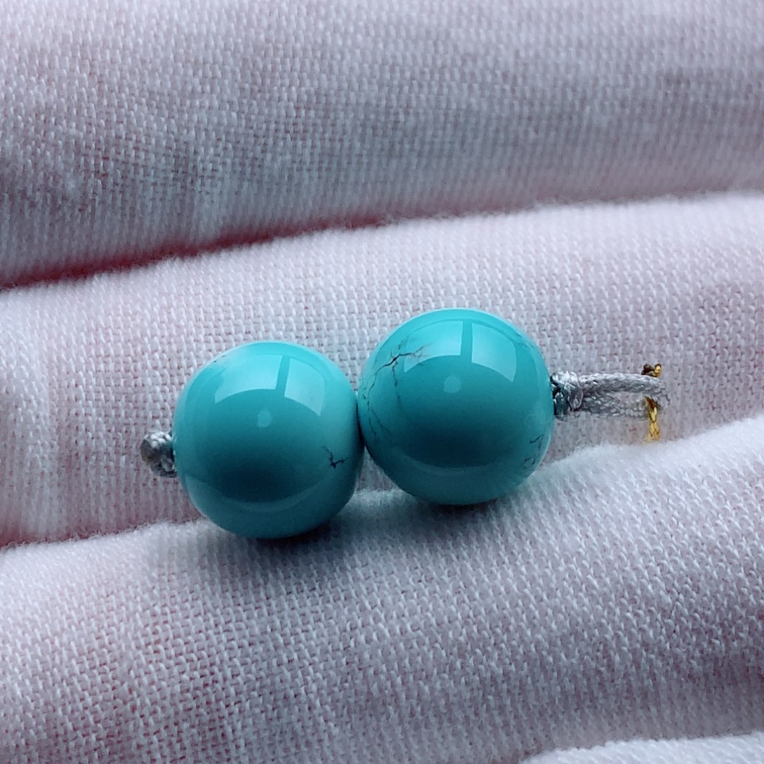 绿松石颈饰未镶嵌