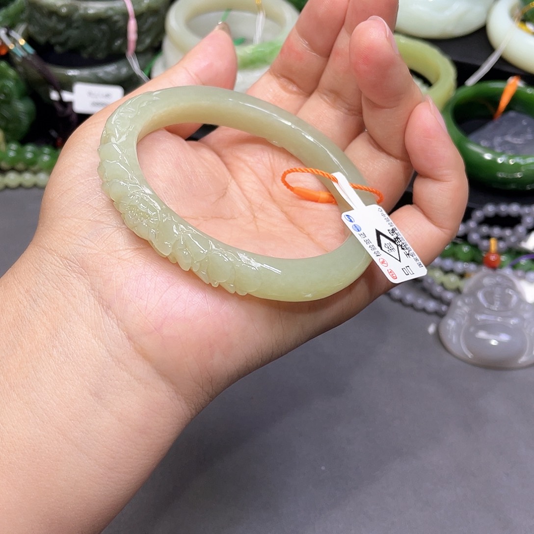 和田玉未镶嵌手镯63圈口80