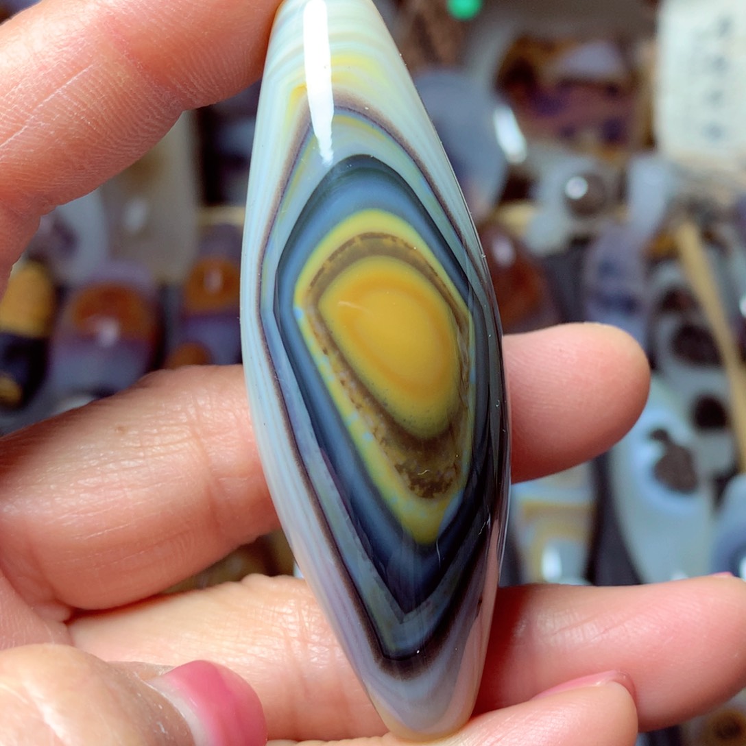 玛瑙/玉髓颈饰未镶嵌