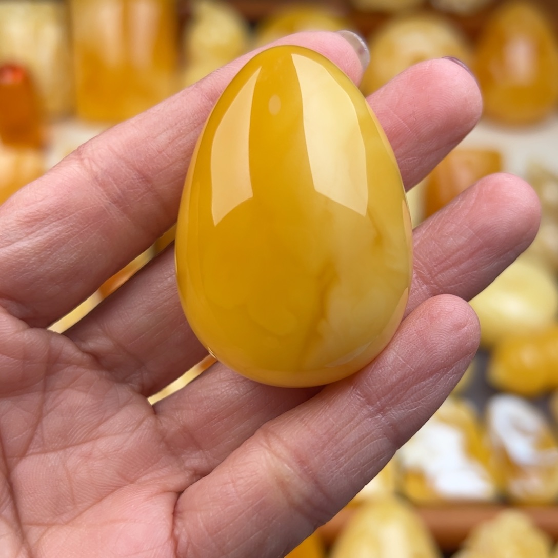 琥珀颈饰未镶嵌纯天然琥珀蜜蜡无优化