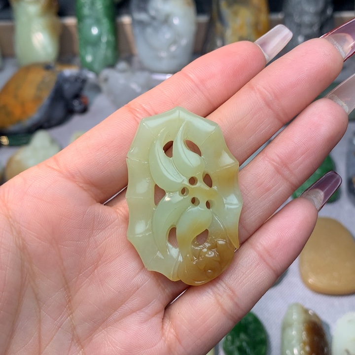 和田玉挂件未镶嵌