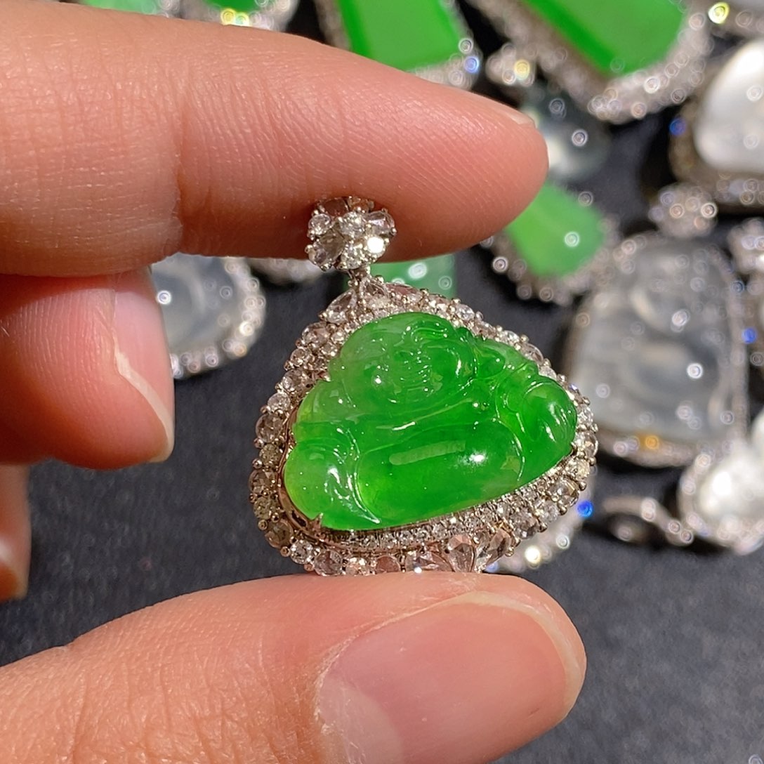 翡翠颈饰18K金镶嵌天然缅甸A货翡翠